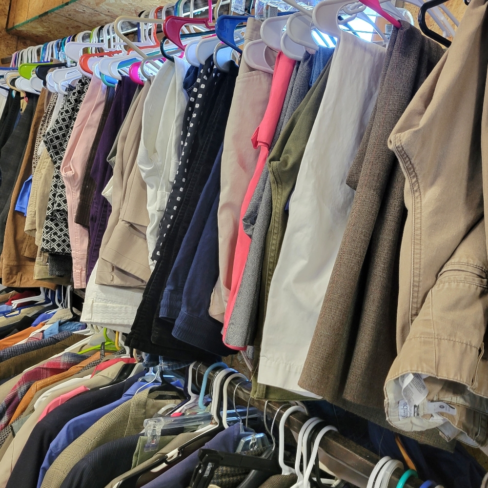 40 Pc Reseller Lot Mixed Bundle Pants Dress Tops Blazers BELOW WHOLESALE $ MAKER